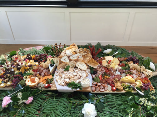 Grazing tables for 10 people perfect for elopement weddings